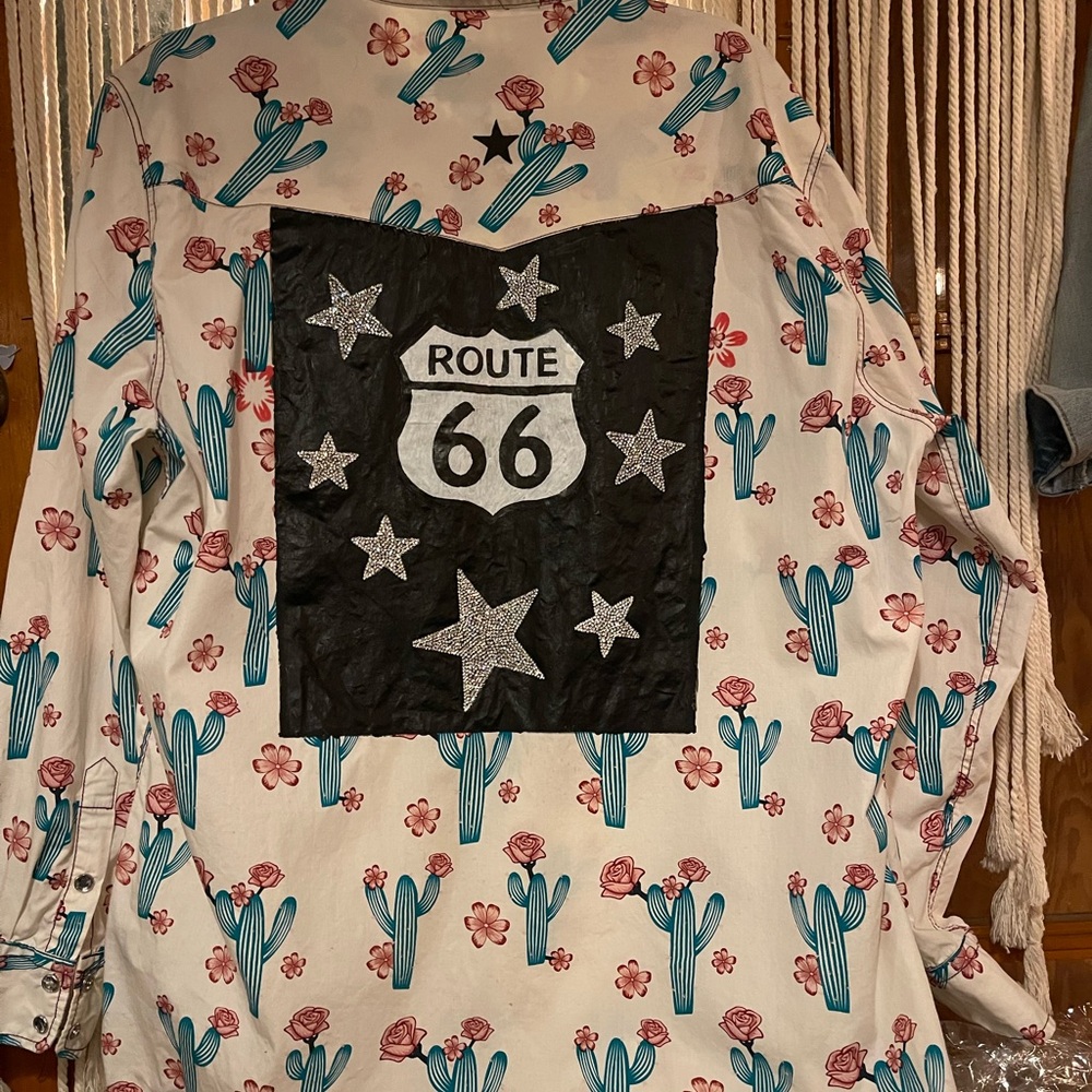 Route 66 hand painted one of a kind shirt with rhinestone button details. XL - Picture 6 of 6